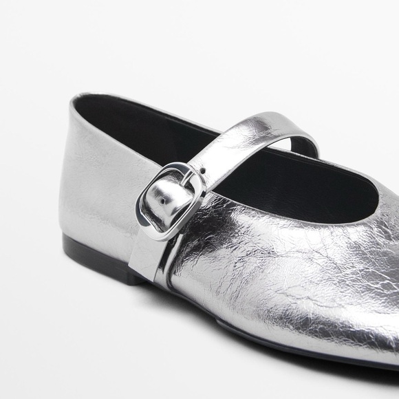 NWT. Massimo Dutti Silver Metallic Ballet Flats with Buckle. Size 7,5. - Picture 4 of 9